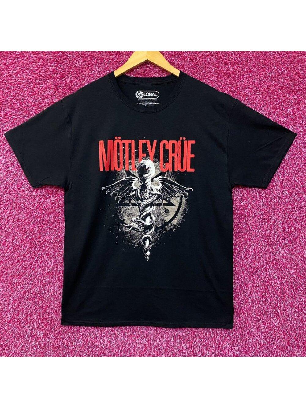 Motley Crue Dr Feel Good Rock Tshirt size Large
